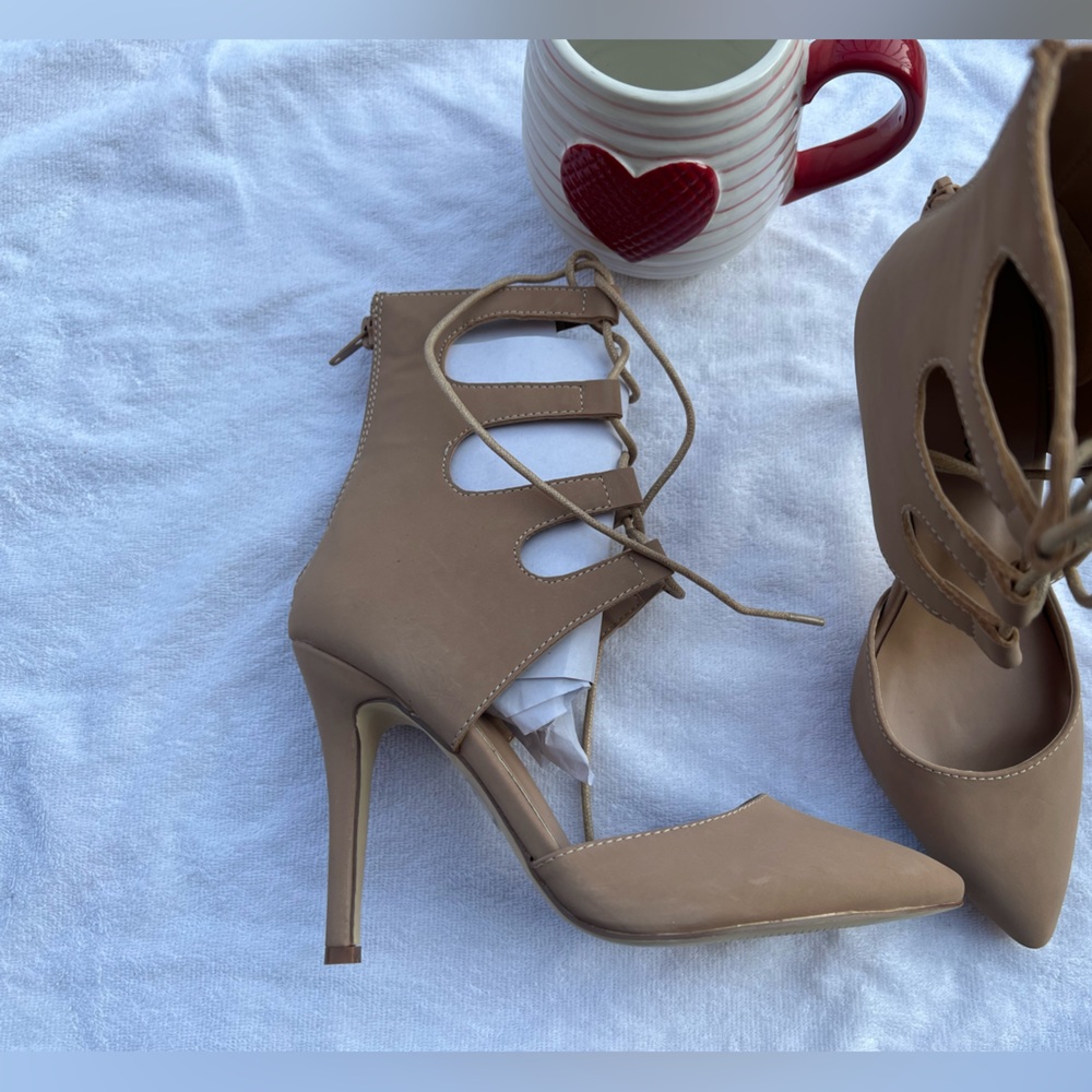 SEXY HEELS NWT♥️